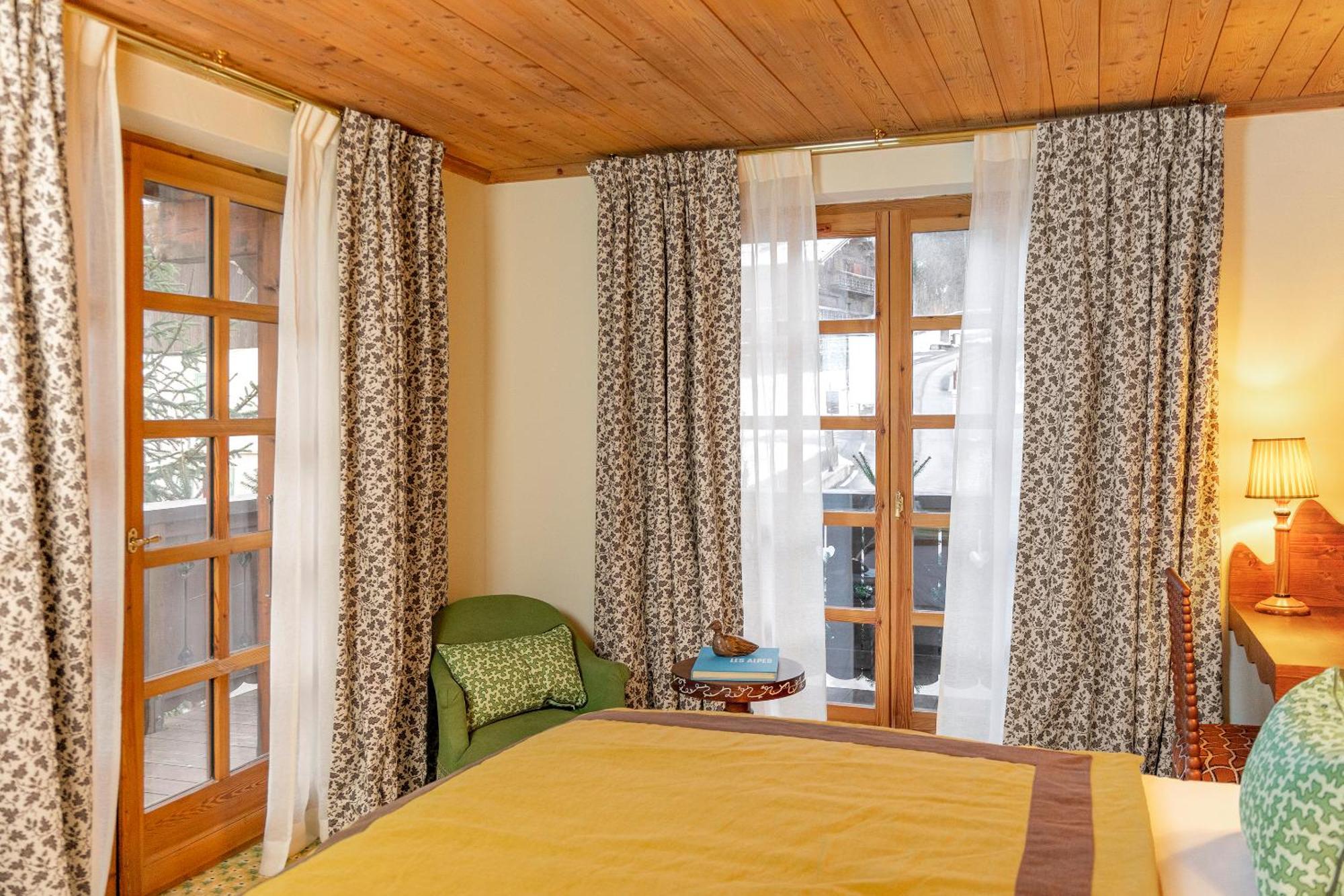 Hotel Chalet Saint-Georges メジェーヴ エクステリア 写真